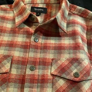 Brixton short sleeve flannel large